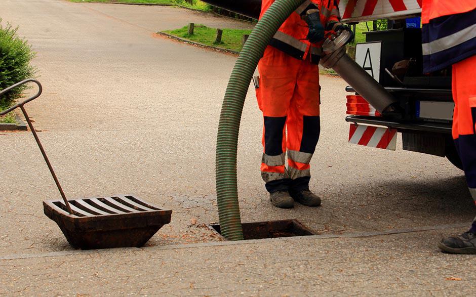 societe pour deboucher canalisation Éragny